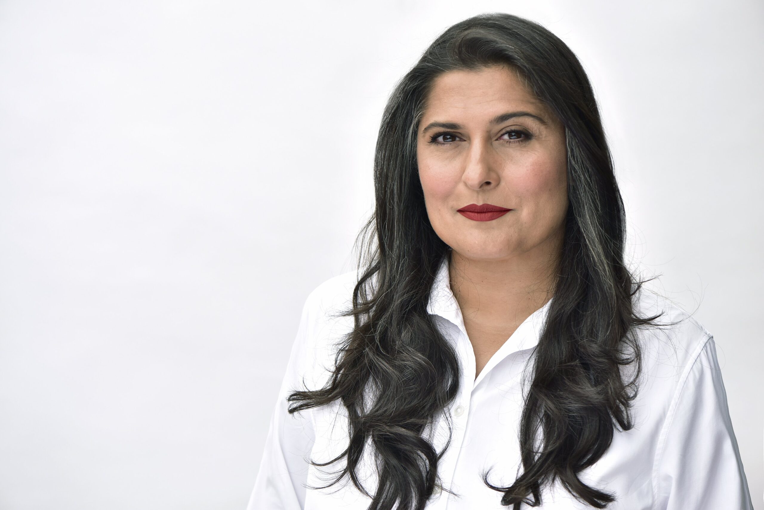 Sharmeen Potrait Bina Khan web
