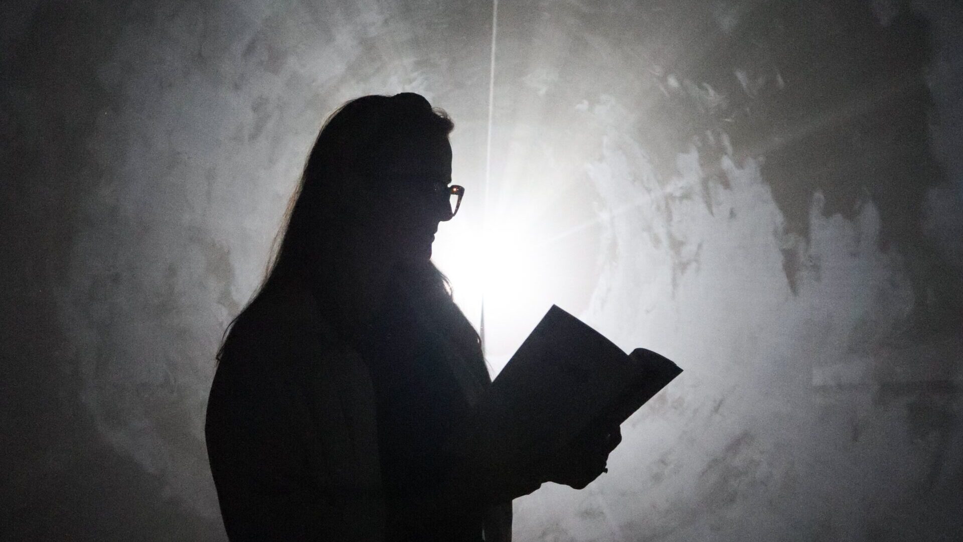 Ekphrastic Poetry with Hallie Waugh